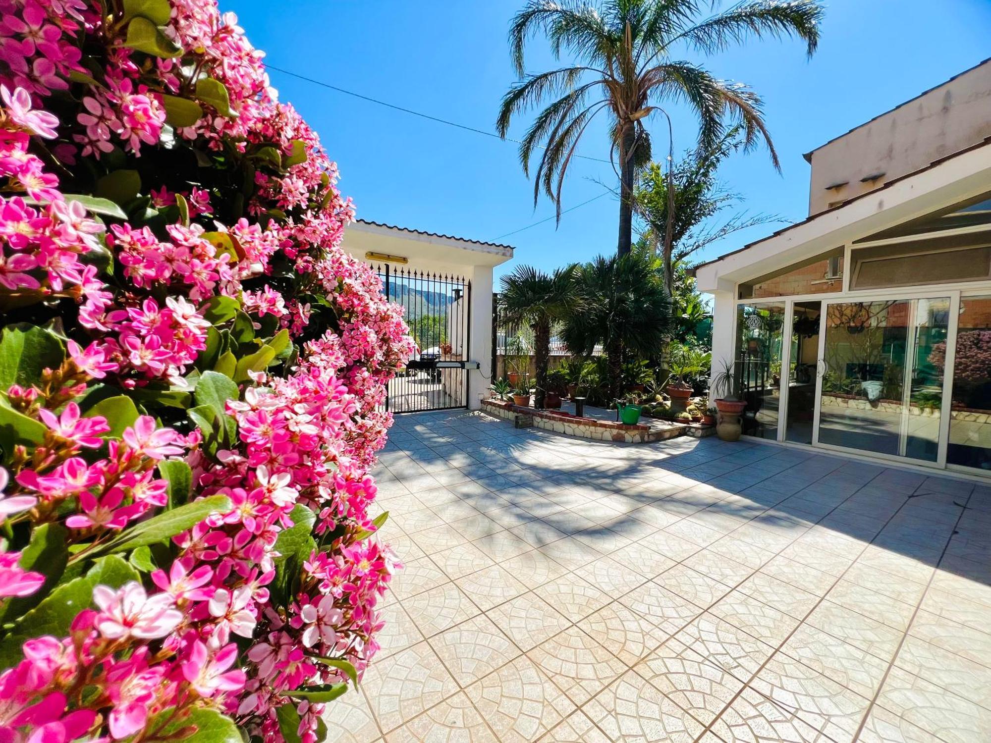 Ferienwohnung Tri Ri Coppe Cinisi Exterior foto